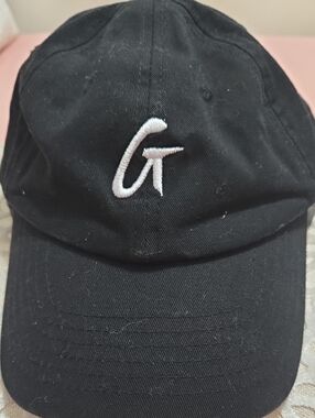 Glam-ahloic  Script Logo Black Baseball Cap